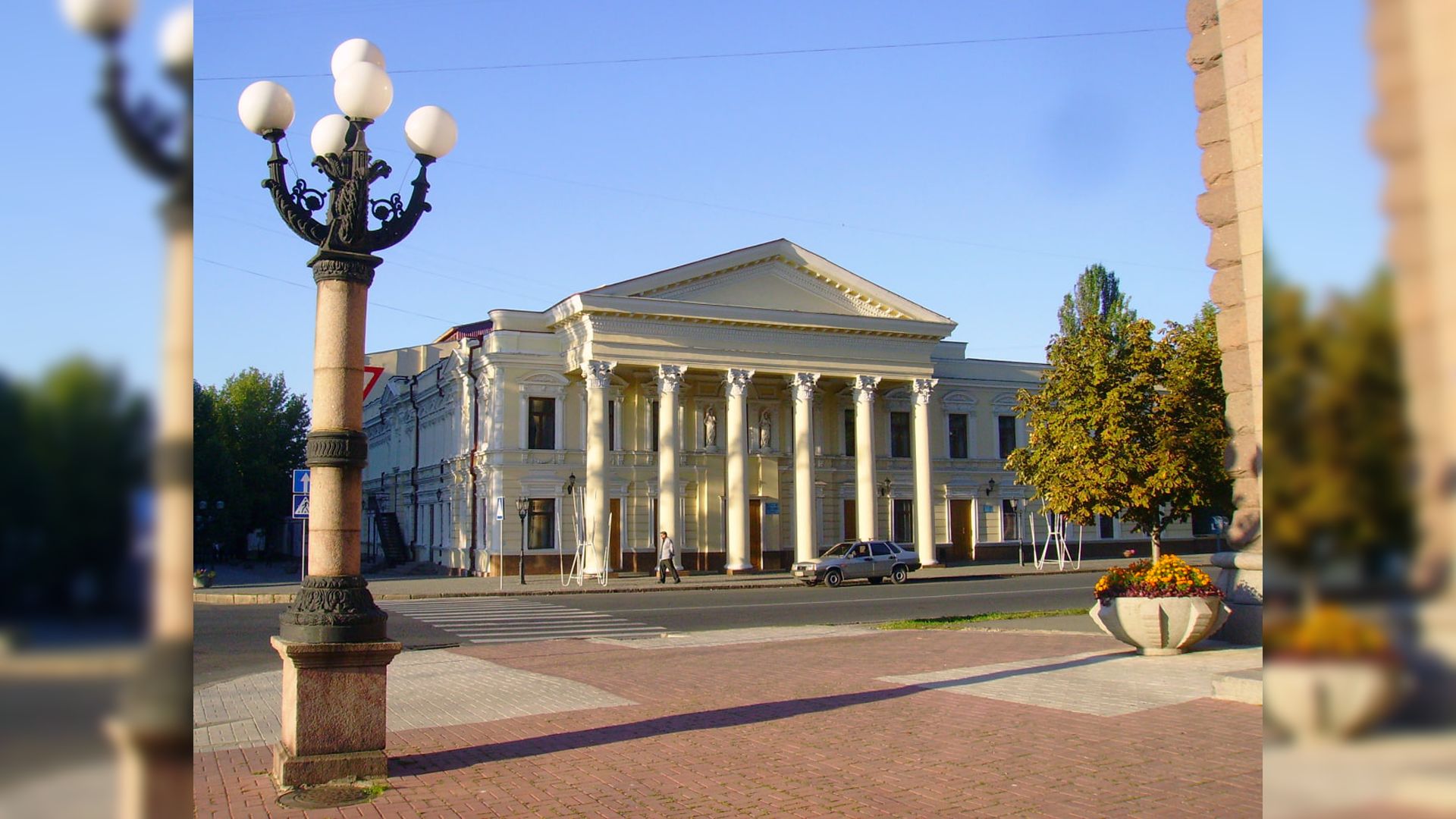 Миколаївський академічний художній драматичний театр. ФОТО: ОЛЕКСІЙ БЄЛОБОРОДОВ/WIKIPEDIA.